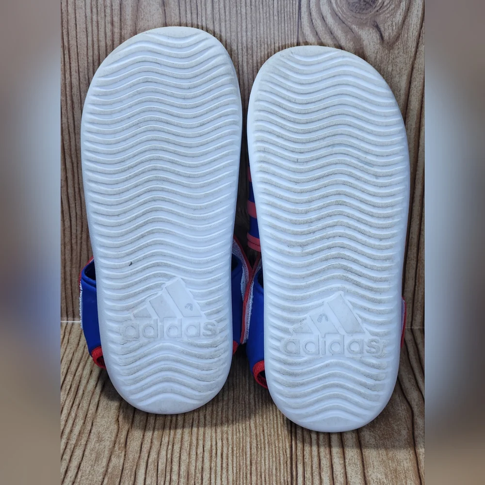 N/A adidas performance
